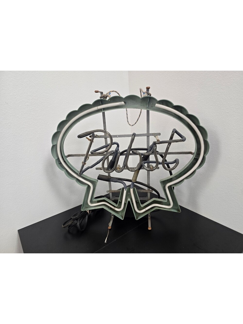 Vintage Pabst PBR Neon Sign 22x20 No 20145 Powers On